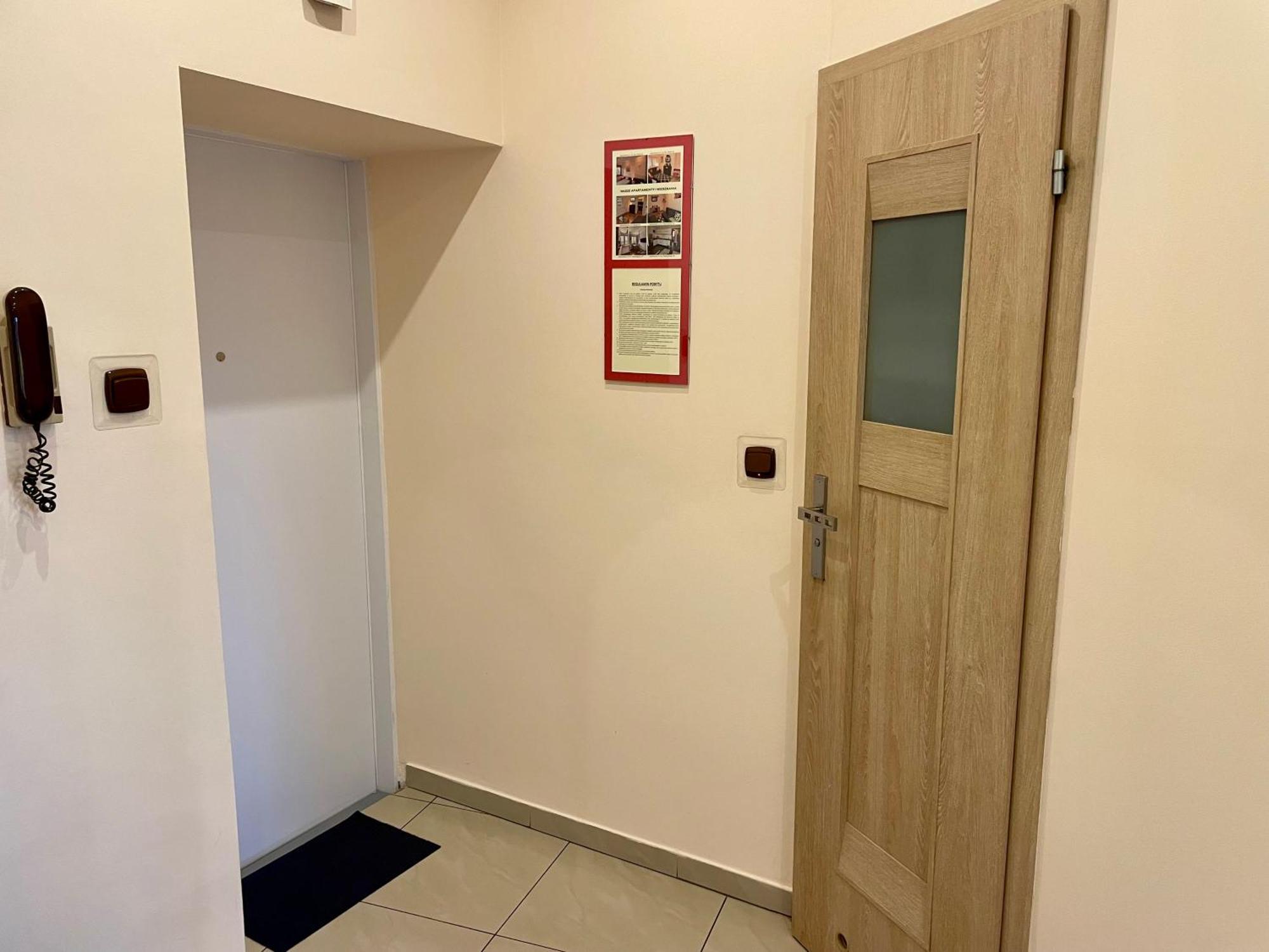 City & Sea - Apartamenty I Mieszkania Гдиня Екстериор снимка